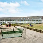Appartement 4 Person On A *