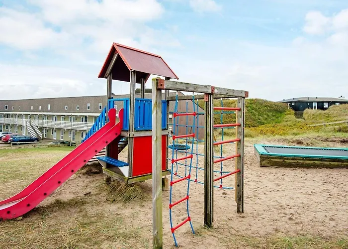 4 Person On A * Ringkobing